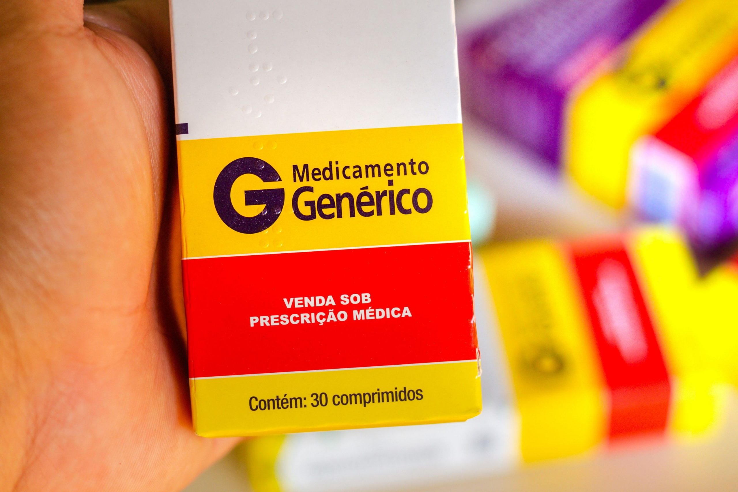 medicamento-gen%C3%A9rico-scaled.jpeg